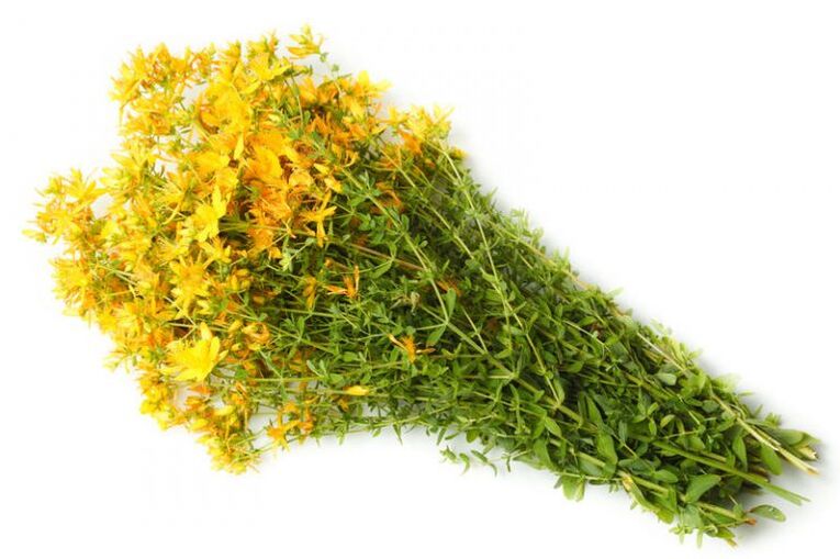สาโทของเซนต์จอห์นใช้ในการรักษาโรคหลอดเลือดหัวใจตีบ